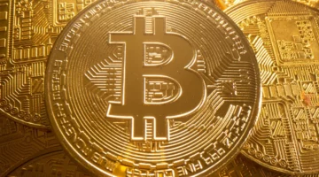 ارتفاع البيتكوين.. تعرف على سعر البيتكوين Bitcoin بعد الارتفاع الأخير وسعر العملات الرقمية