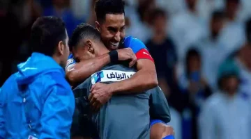 راهنت على خبر “هبد” رغم علمك إنه مغلوط!! الروقي يهاجم آل الشيخ بعد تراجعه عن تصريح المنتخب