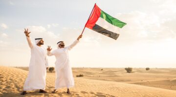 كلمات من القلب إلى الوطن.. أجمل رسائل تهنئة لليوم الوطني الإماراتي 2024