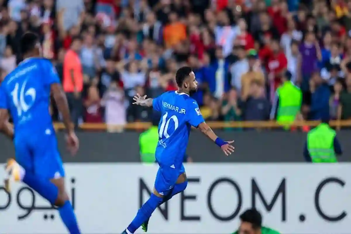 فينو على اليسار!! الهلال يواجه الملكي بنجومه المحترفين.. دياز يكشف تفاصيل قبل كأس الملك