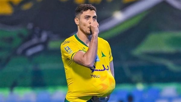 موقف محمد شريف.. تشكيل الخليج في مواجهة الرياض بالدوري السعودي