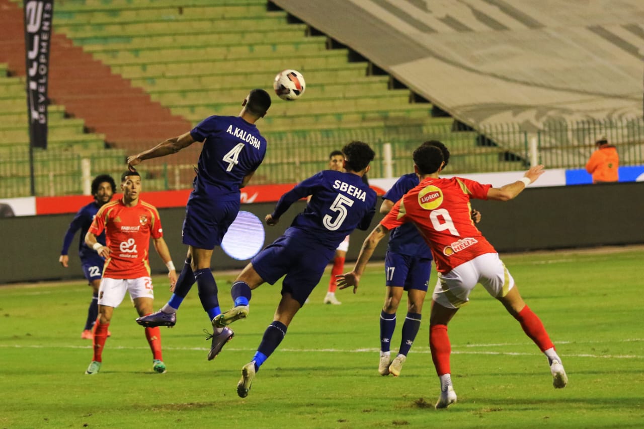 التعادل السلبي يحسم مباراة الأهلي أمام إنبي في الدوري المصري