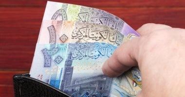 سعر الدينار الكويتى اليوم الثلاثاء 14-1-2025 فى البنوك منتصف التعاملات